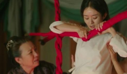 古代人生孩子的视频,穿越时空的亲子时光